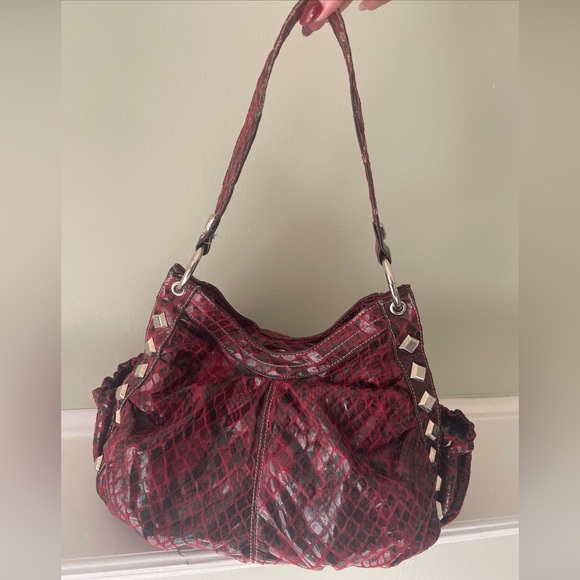 KATHY VAN ZEELAND SHOULDER BAG - Picture 1 of 7